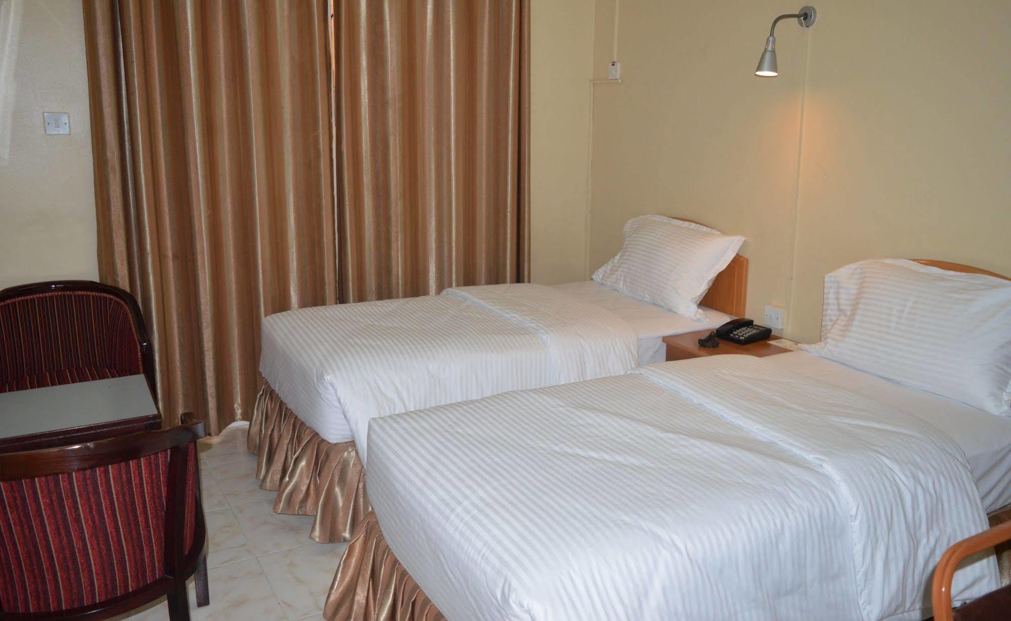 Zagy Hotel Дубай Экстерьер фото