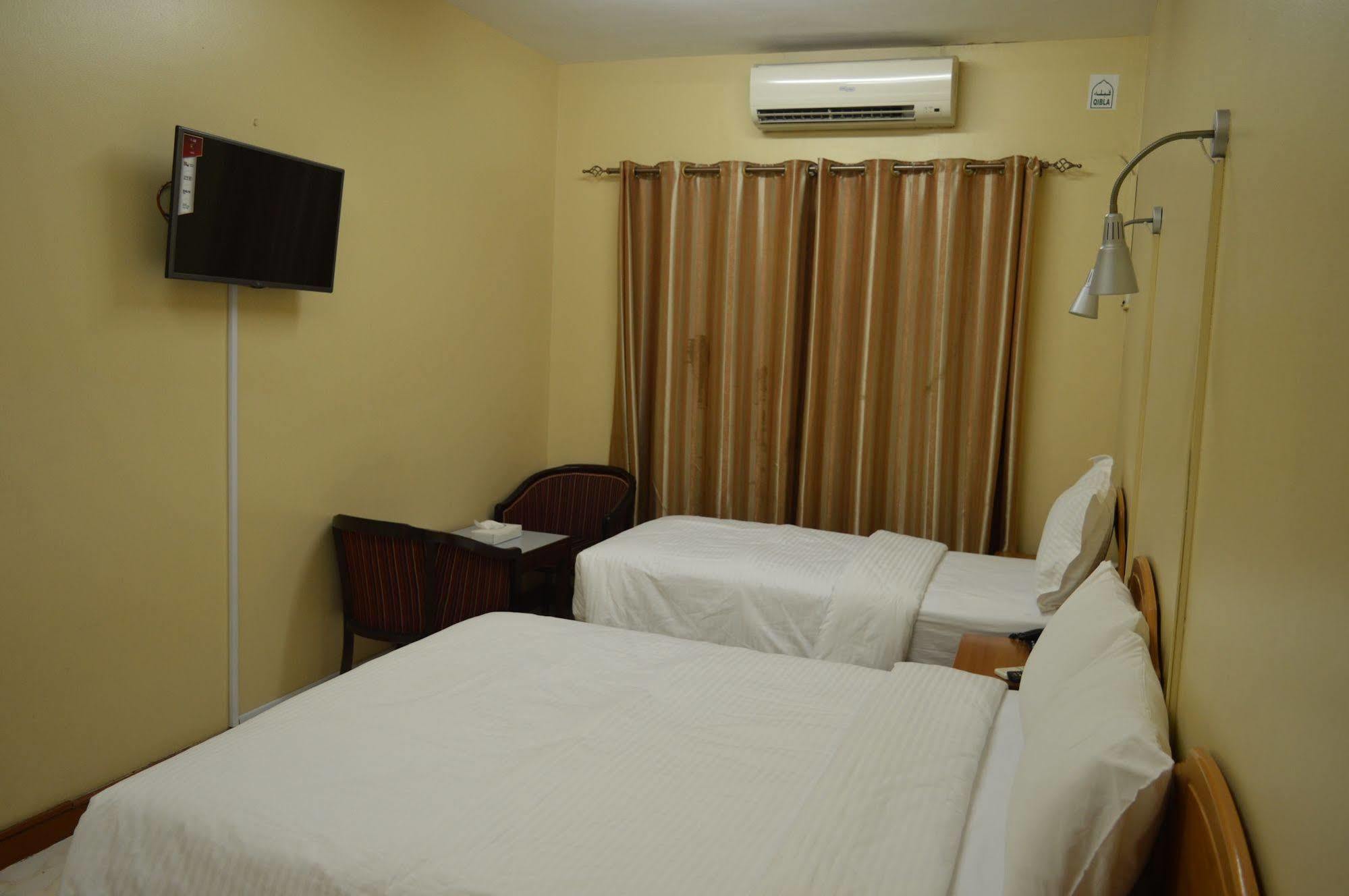 Zagy Hotel Дубай Экстерьер фото